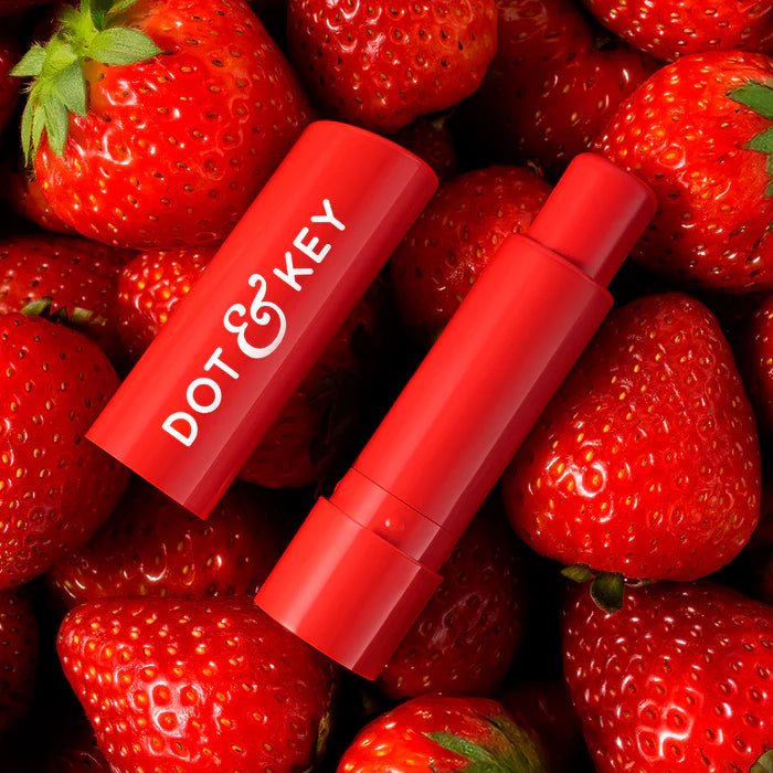 Dot & Key Barrier Repair Hydrating Lip Balm SPF 50+ PA+++ (4.5g)