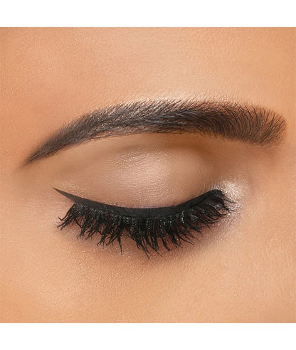 Colorbar Waterproof Liquid Eyeliner (2.5 ml) .